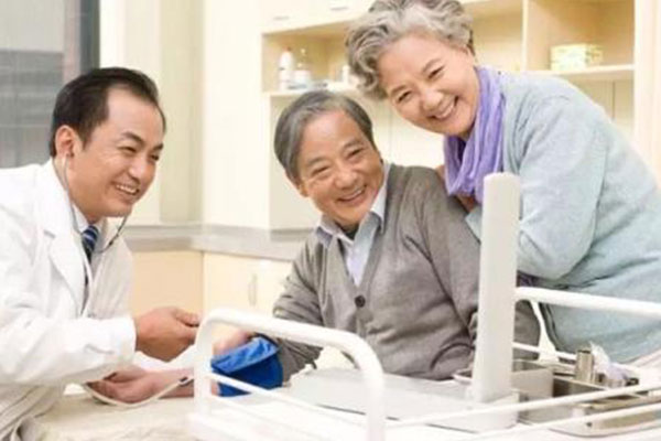便攜式健康一體機(jī)特點(diǎn)及功能 便攜式健康一體機(jī)特點(diǎn)及功能